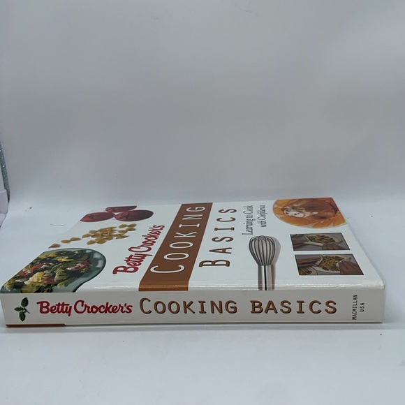 Betty Crocker’s Cooking Basics Cookbook Hardcover Spiral Bound 1998 - Picture 2 of 10